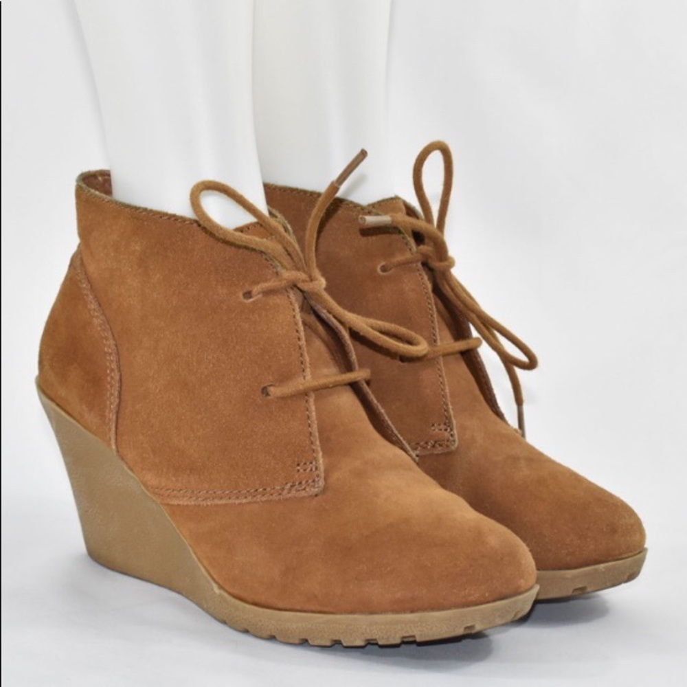 Ankle booties